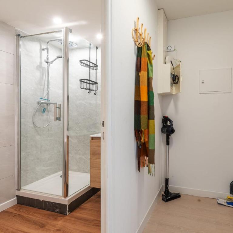 L'Evain - 800m centre - 850m gare - Studio - 15