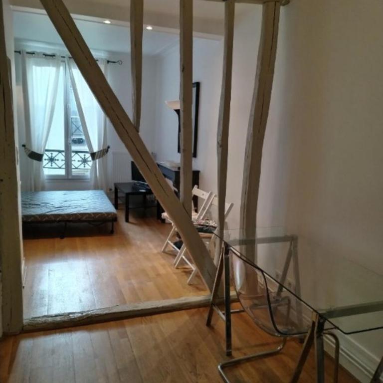 Studio Calme Jardin Luxembourg - Estudio Superior - 13