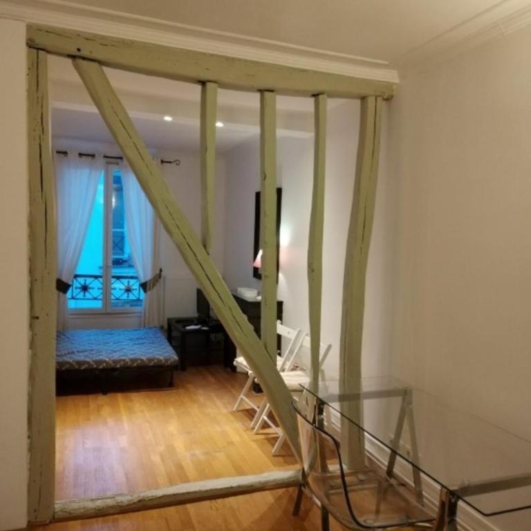 Studio Calme Jardin Luxembourg - Estudio Superior - 15