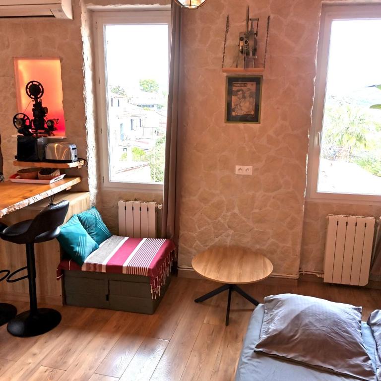 Le LUMIERE - Studio - Vue sur Mer - 27