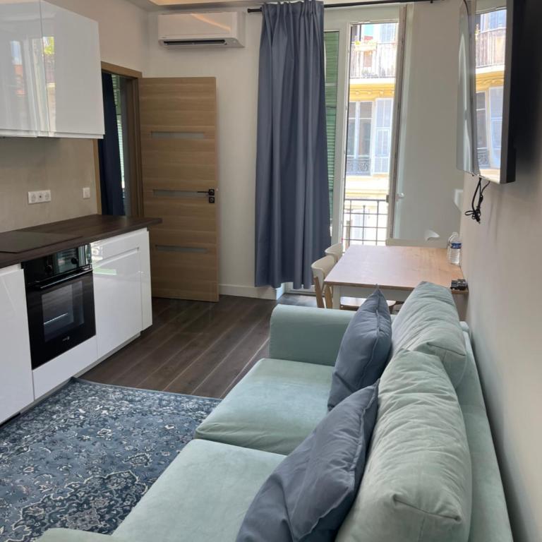 Centre VILLE - Apartment with City View - 1