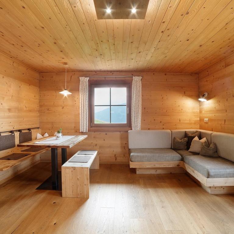Häuselerhof - Deluxe-Apartment mit 2 Schlafzimmern und Gartenblick - 2
