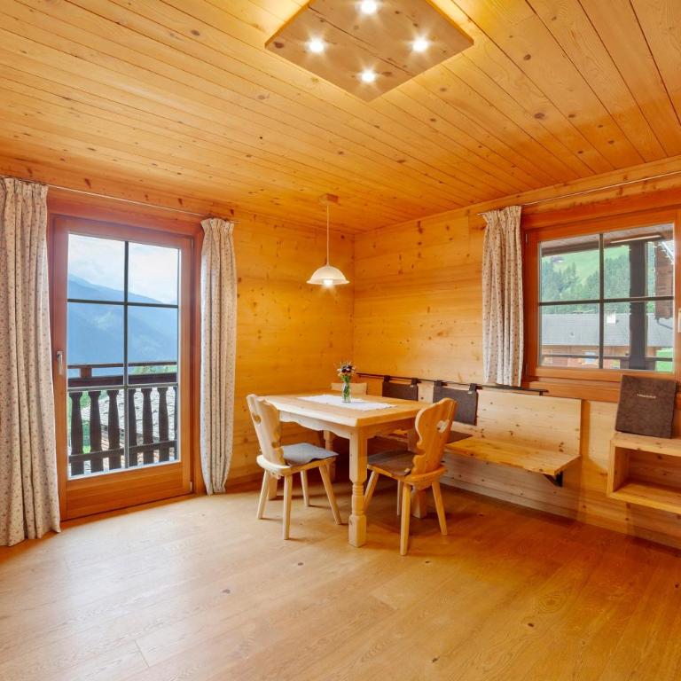 Häuselerhof - Deluxe-Apartment mit 2 Schlafzimmern und Gartenblick - 2