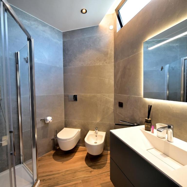 Mira Suite - Suite Deluxe con Vasca Idromassaggio - 7