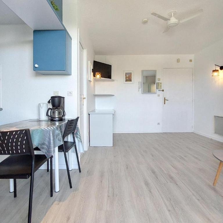 Studio Piscine Proche Plage - Apartment mit Balkon - 6
