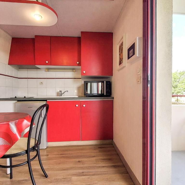 Studio Piscine Proche Plage - Apartment mit Balkon - 5