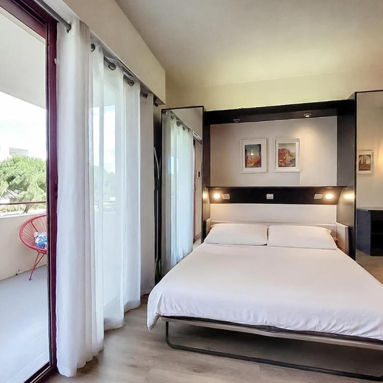 Studio Piscine Proche Plage - Apartment mit Balkon - 6