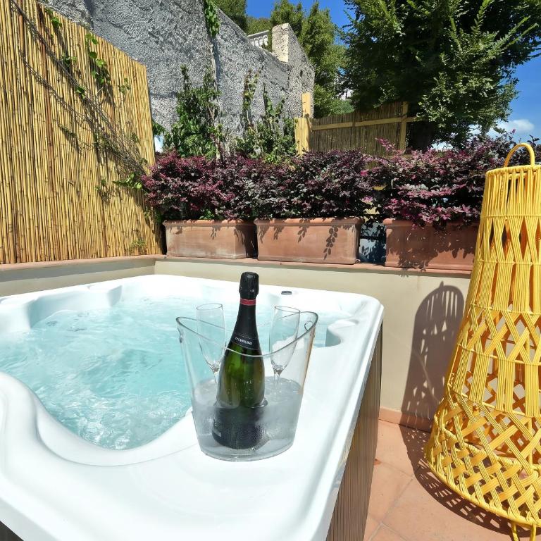 Mira Suite - Suite Deluxe con Vasca Idromassaggio - 31
