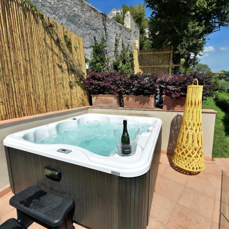 Mira Suite - Suite Deluxe con Vasca Idromassaggio - 22