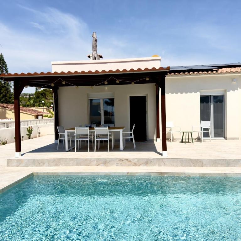 VILLA VIOLA sol y confort piscina privada - Villa con 3 Camere da Letto - 27