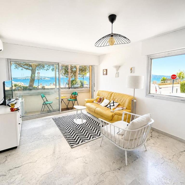 Appartement de 92 m2 climatisé face à la mer avec garage - Apartment mit 3 Schlafzimmern - 5