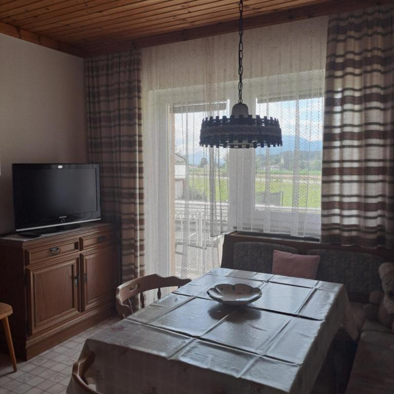 Haus Bärnthaler - Familienzimmer mit Balkon - 5