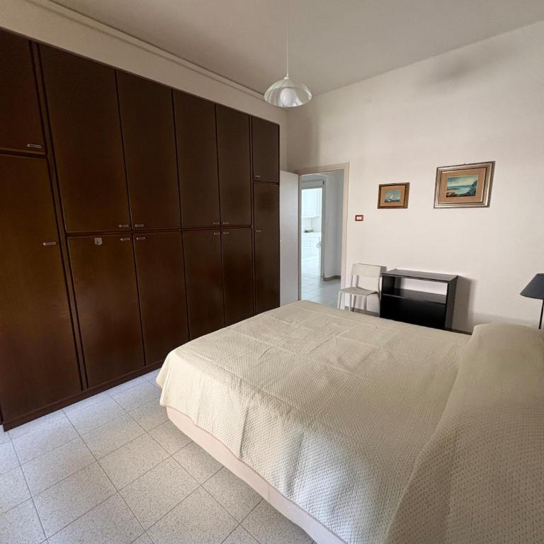 Silvi s Paradise - Three-Bedroom Apartment - 11