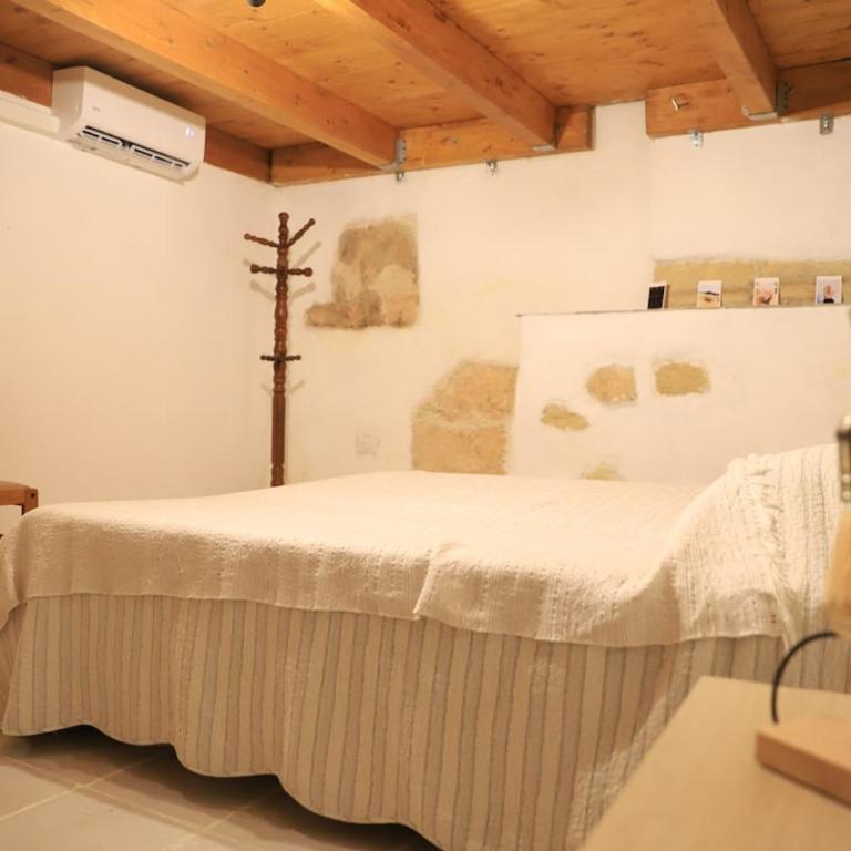 Domus Alchimia di Via Stretta - Castello - Two-Bedroom Apartment - 6