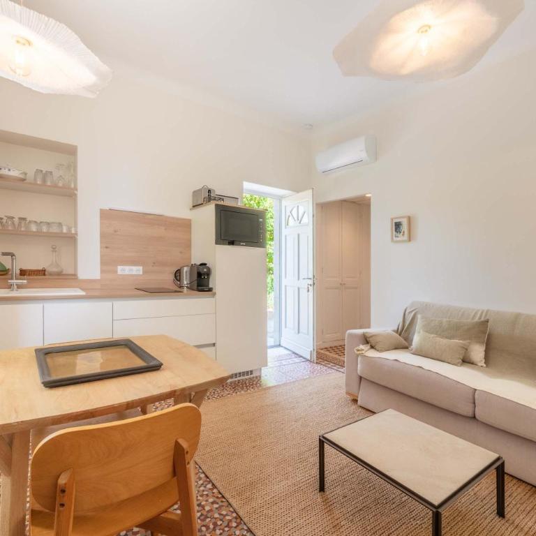 Mas Pamparigouste, Saint-Remy-de-Provence - Villa - 54