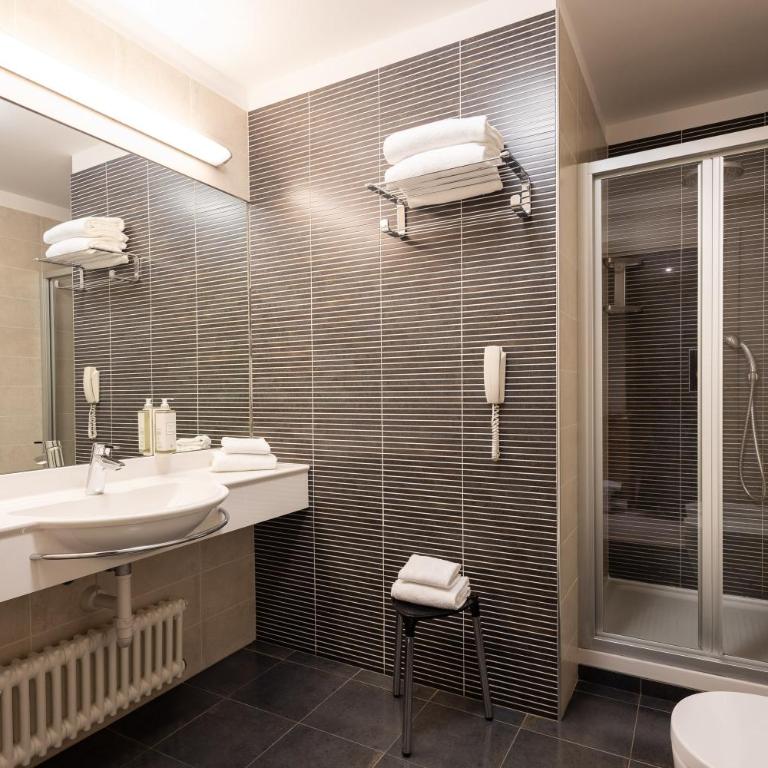 Best Western Hotel Luxor - Camera Familiare - 8