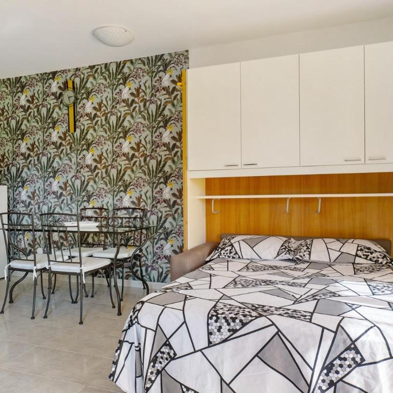 La Dolce Vacanza - Appartamento Superior con 1 Camera da Letto e Balcone - 9