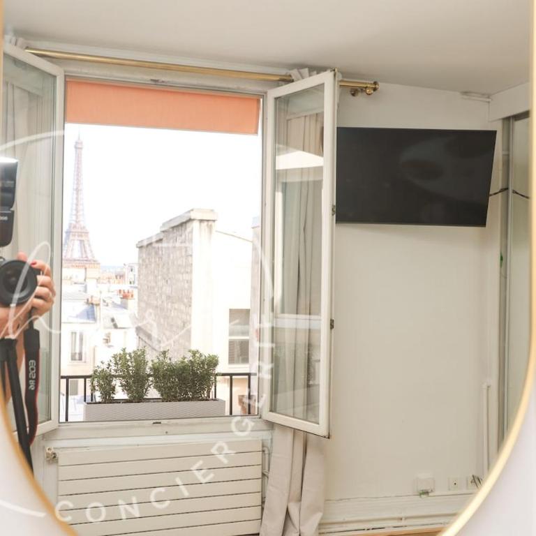 Stunning apartment with Eiffel Tower View - Champs-Élysées - Appartement 1 Chambre - 2