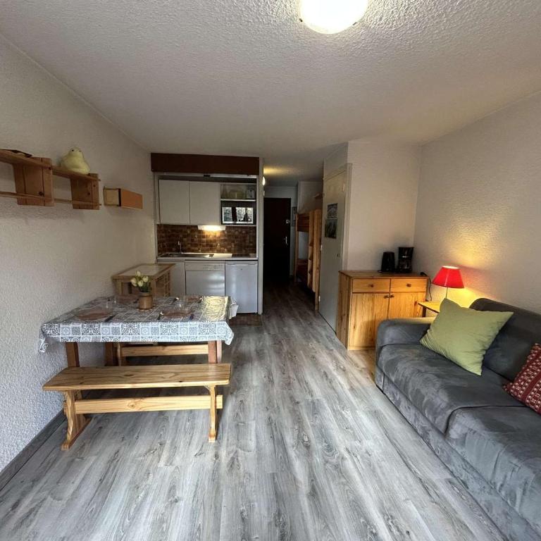 Studio lumineux 4 pers., balcon sud, parking - Serre-Chevalier - Appartement 1 Chambre - 17