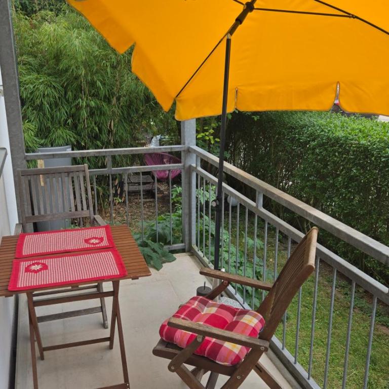 FRANZ - Charmante FeWo nah City, HBF & Wertachpark - Ideal für URLAUB und ARBEIT - Appartement 1 Chambre - 7