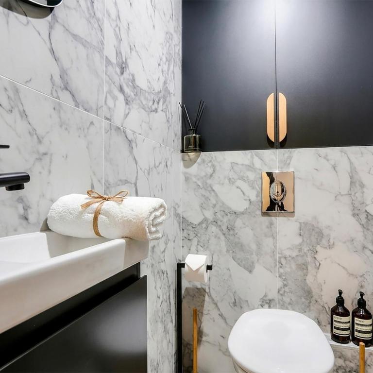 UrbanFlat 170 - Appartement de Luxe au Coeur du Marais Amelot - Appartement - 11