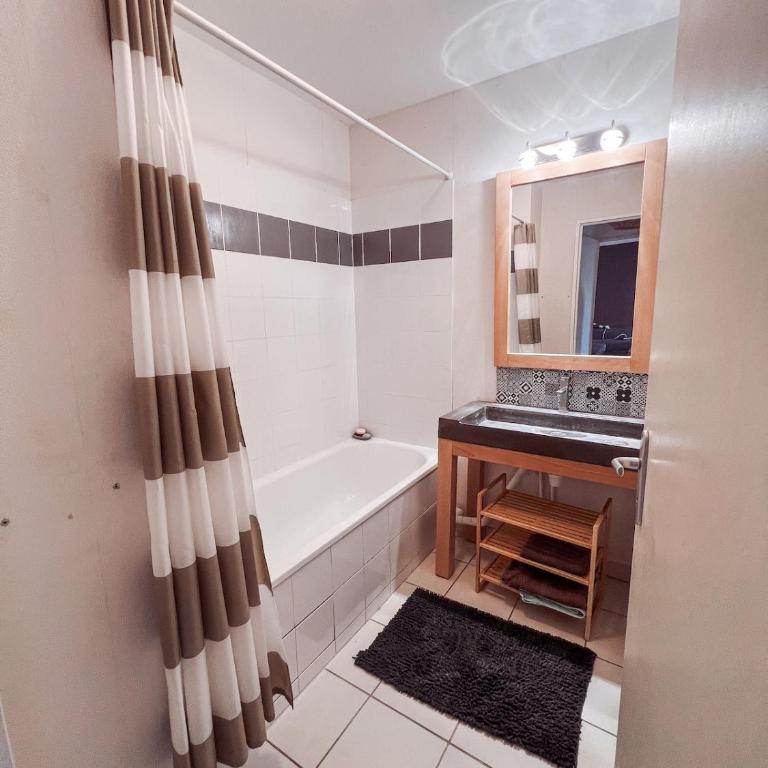 4-person apartment in Bordeaux near Chartrons - Appartement 1 Chambre - 13