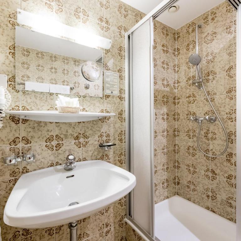Inntaler Hof - Budget Doppelzimmer - 1
