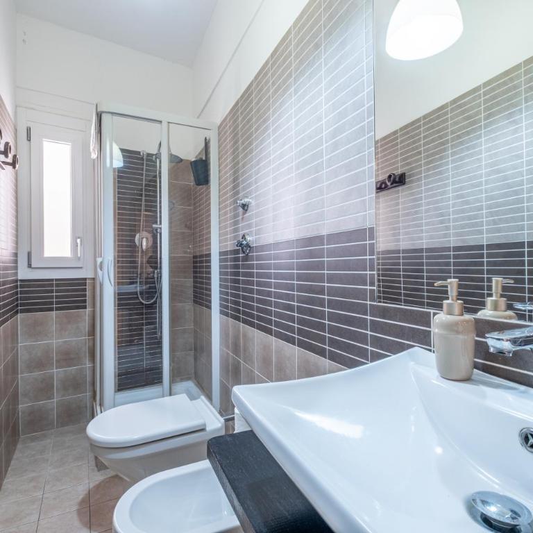 BISCOTTAI Port Apartments - One-Bedroom Apartment - 12
