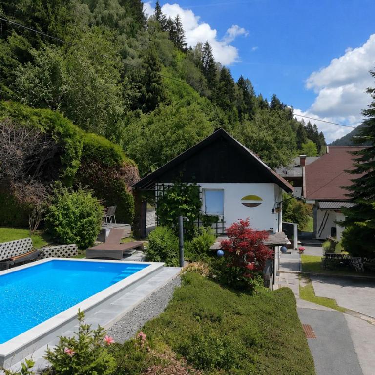 Haus St Peter , midden in meren gebied van Karinthië - Ferienhaus mit 4 Zimmern - 6