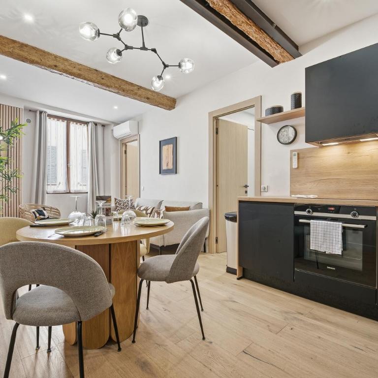 L'Atelier des Remparts - Au cœur du Vieil Antibes - Appartement - 2