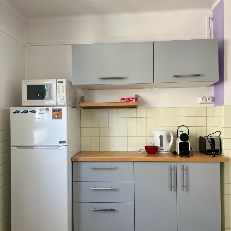 Vue mer, plage à pied, 2 chambres - Two-Bedroom Apartment - 15