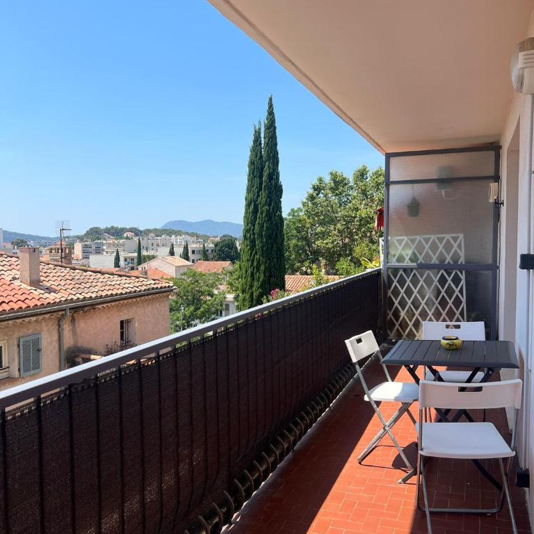 Vue mer, plage à pied, 2 chambres - Two-Bedroom Apartment - 2