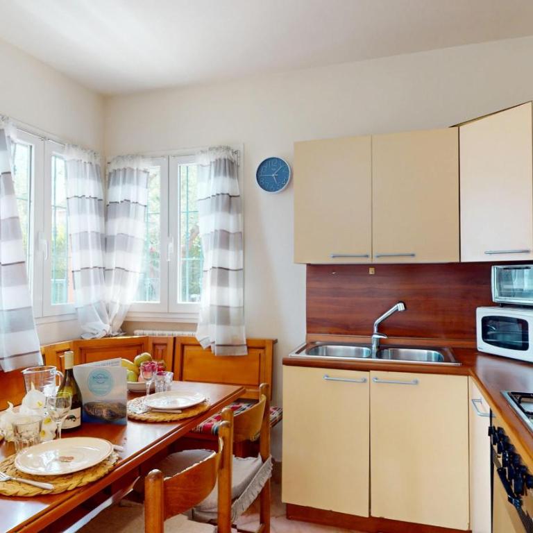 Spiaggia Apartment by Booking Garda Lake - Appartamento con 2 Camere da Letto e Vista Lago - 29