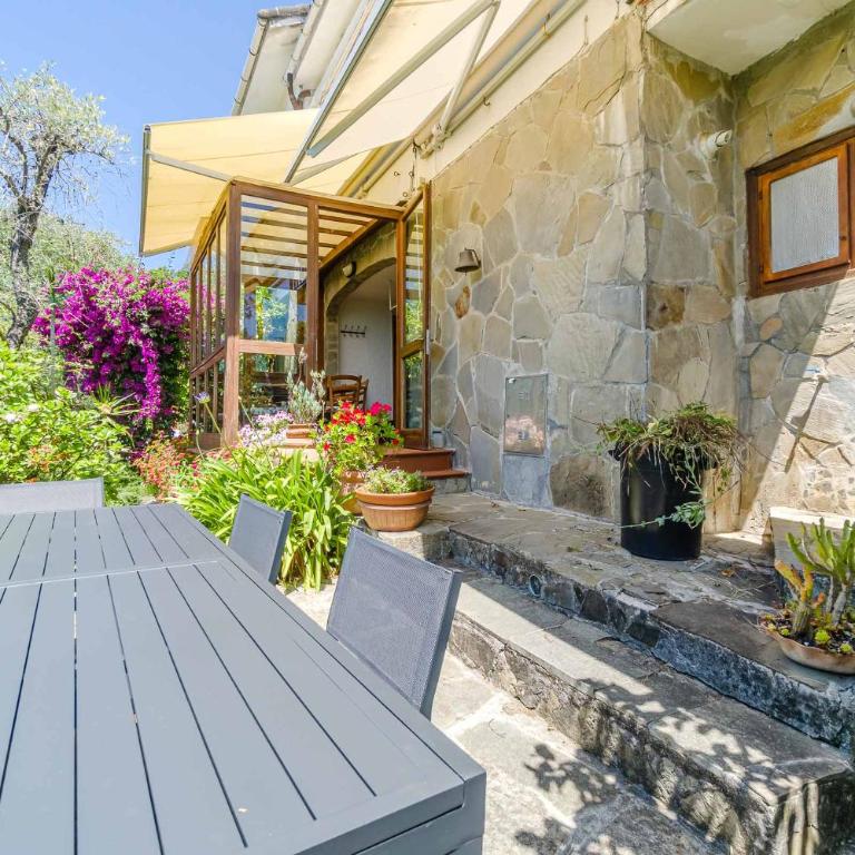 GuestHost - Exclusive Villa with pool & parking - Villa - 10