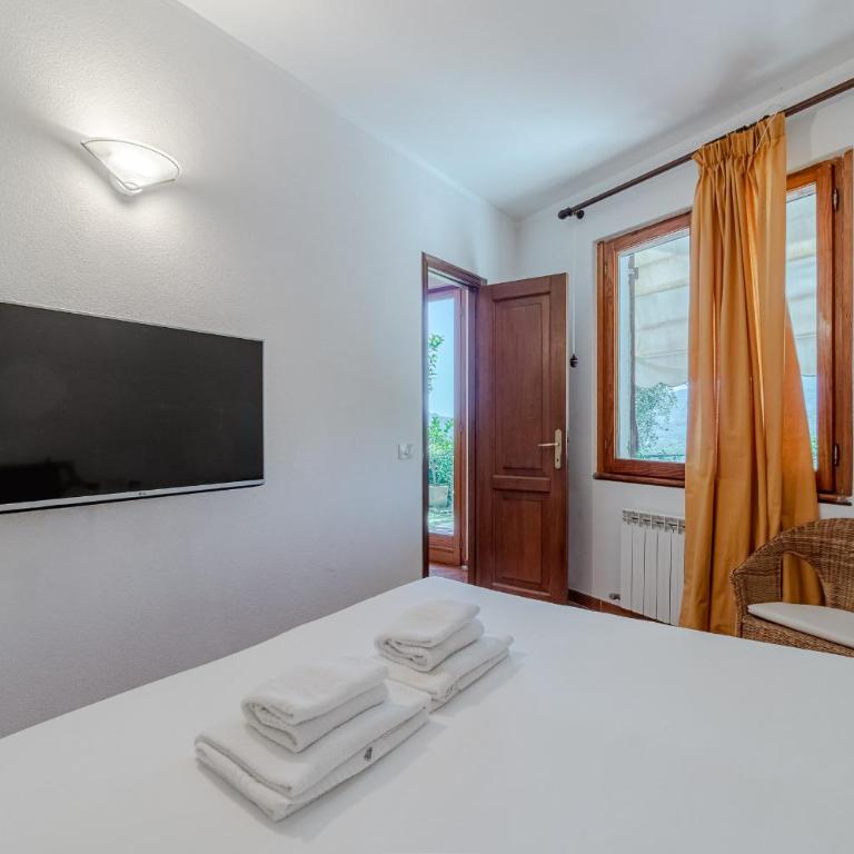 GuestHost - Exclusive Villa with pool & parking - Villa - 61