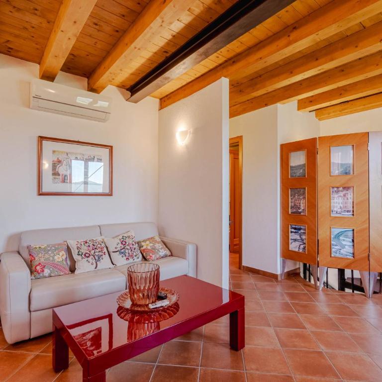 GuestHost - Exclusive Villa with pool & parking - Villa - 19