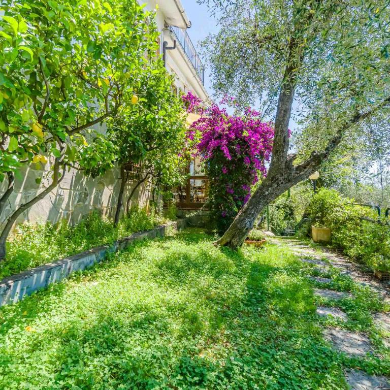 GuestHost - Exclusive Villa with pool & parking - Villa - 95