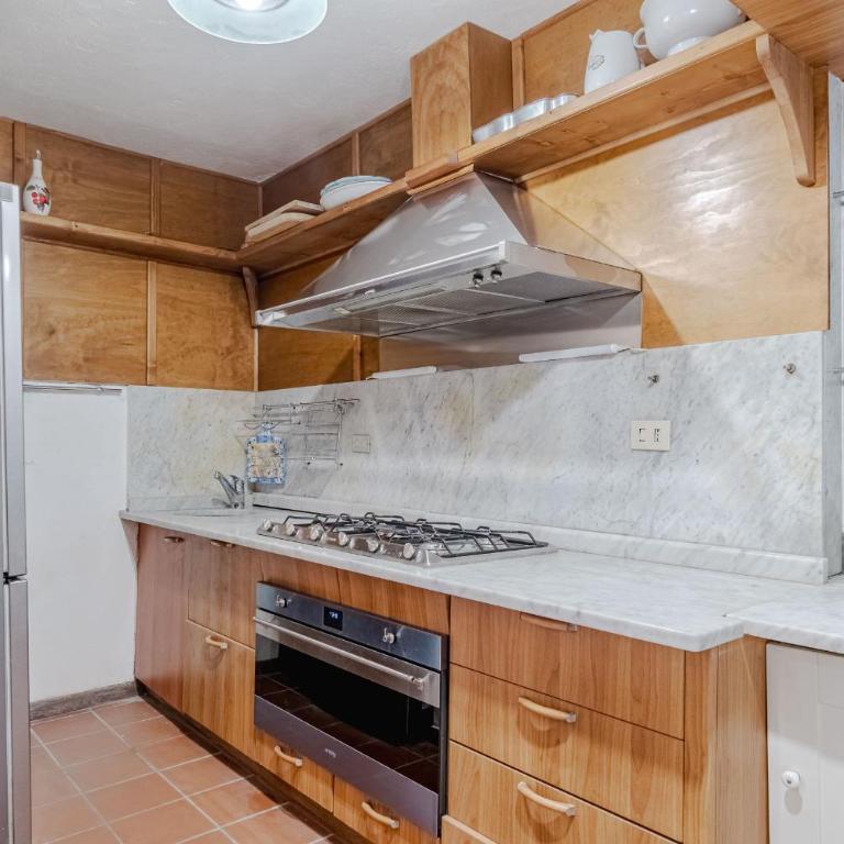 GuestHost - Exclusive Villa with pool & parking - Villa - 51