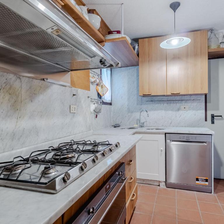 GuestHost - Exclusive Villa with pool & parking - Villa - 52
