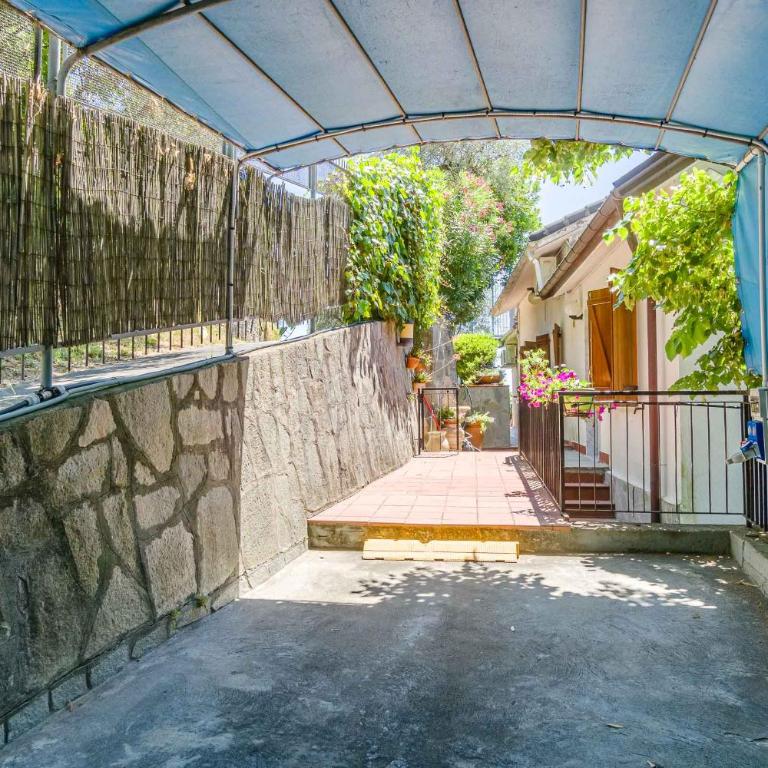 GuestHost - Exclusive Villa with pool & parking - Villa - 99