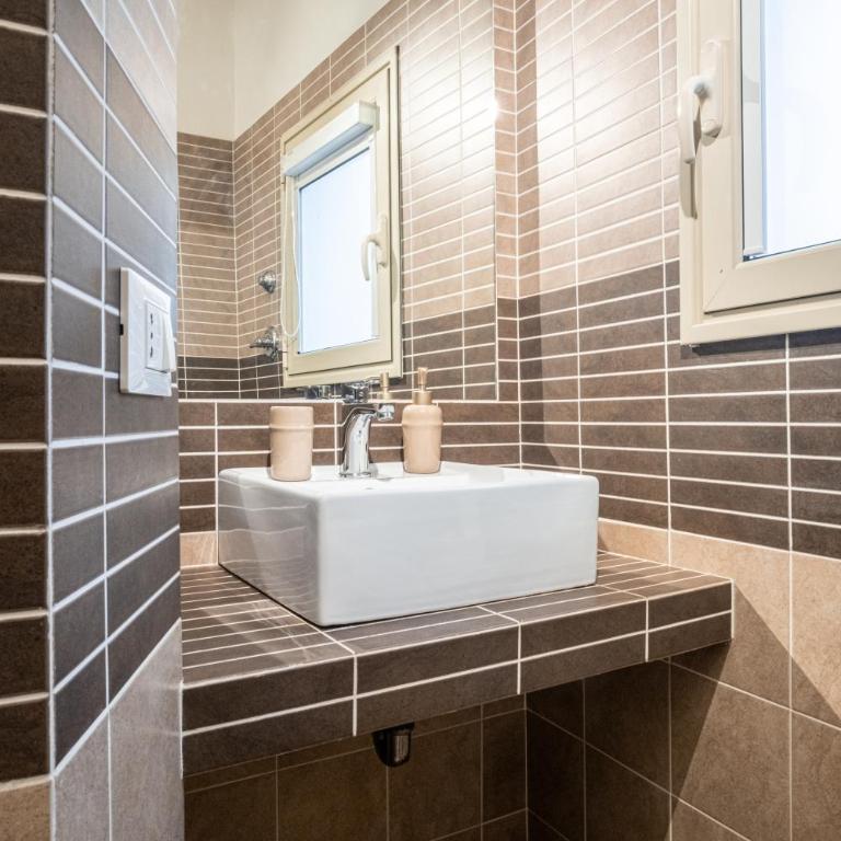 BISCOTTAI Port Apartments - One-Bedroom Apartment - 16