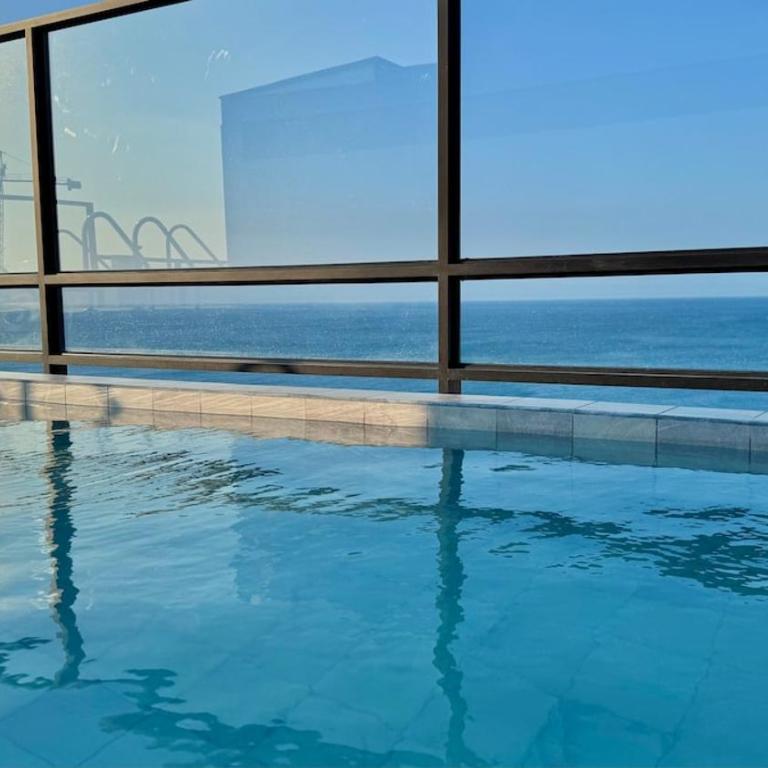 Vista al Mar, piscina - Two-Bedroom Apartment - 22