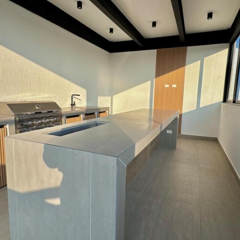 Vista al Mar, piscina - Two-Bedroom Apartment - 28