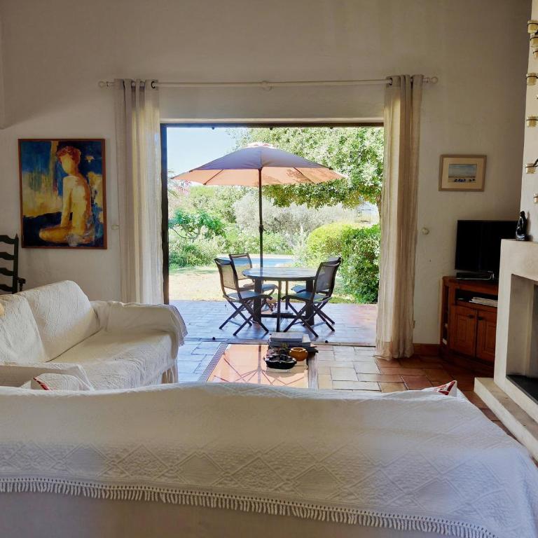 Villa Sanderling - A 3 km de St-Tropez - Villa climatisée avec piscine privée - Three-Bedroom House - 11