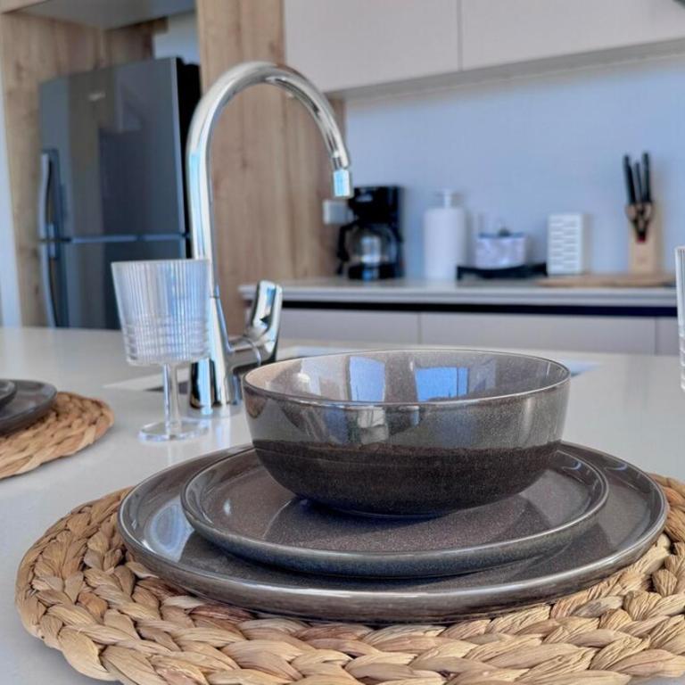 Vista al Mar, piscina - Two-Bedroom Apartment - 37