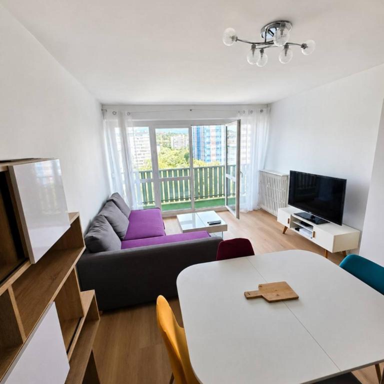 Appartement lumineux proche centre Annecy - Apartment mit 2 Schlafzimmern - 2
