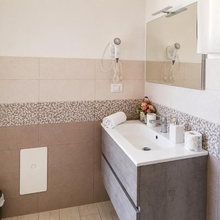 B&B Il Crepuscolo - Pompei - Camera Tripla Economy - 9