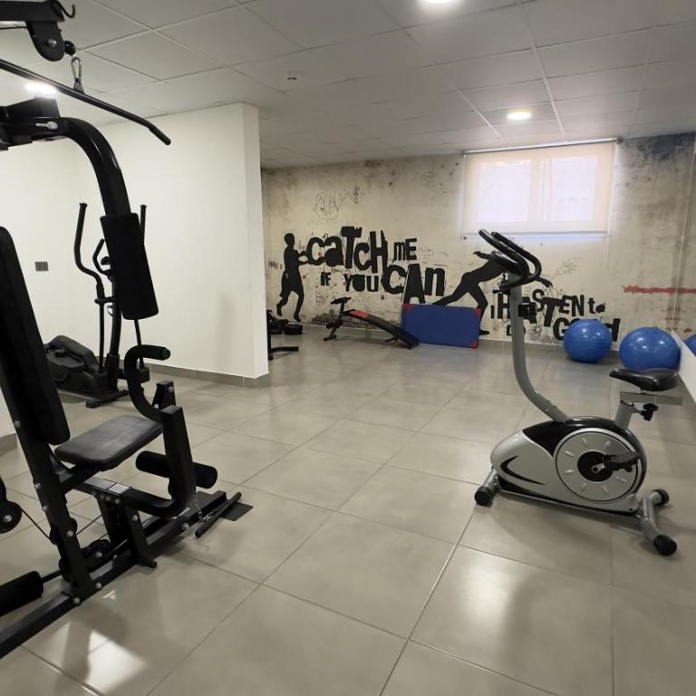 Oceana Suites Parque San Eugenio - One-Bedroom Apartment with City View - 10