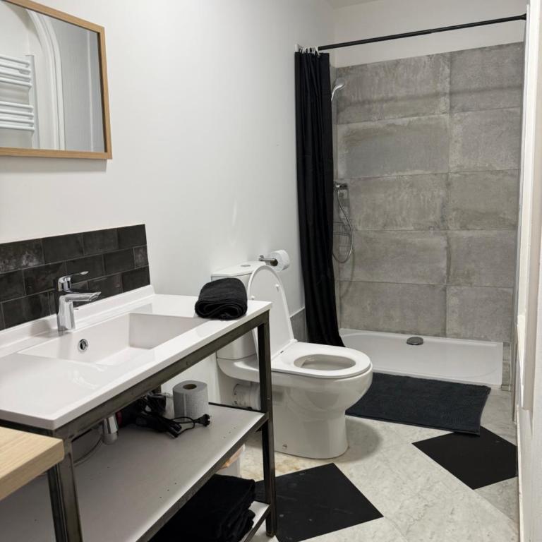Domaine Le Rocher d Argent avec Piscine Extérieur ,Jacuzzi Intérieur et Salle de jeux - Appartamento Deluxe con 2 Camere da Letto e Vista Giardino - 35