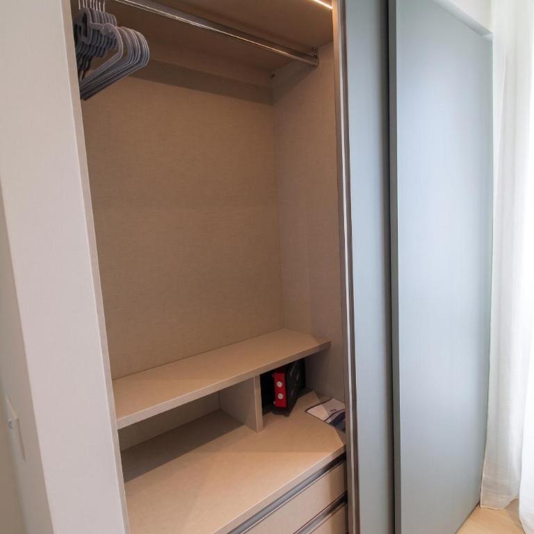 Panorama Apartment Peschiera - Suite con Vista Lago - 15
